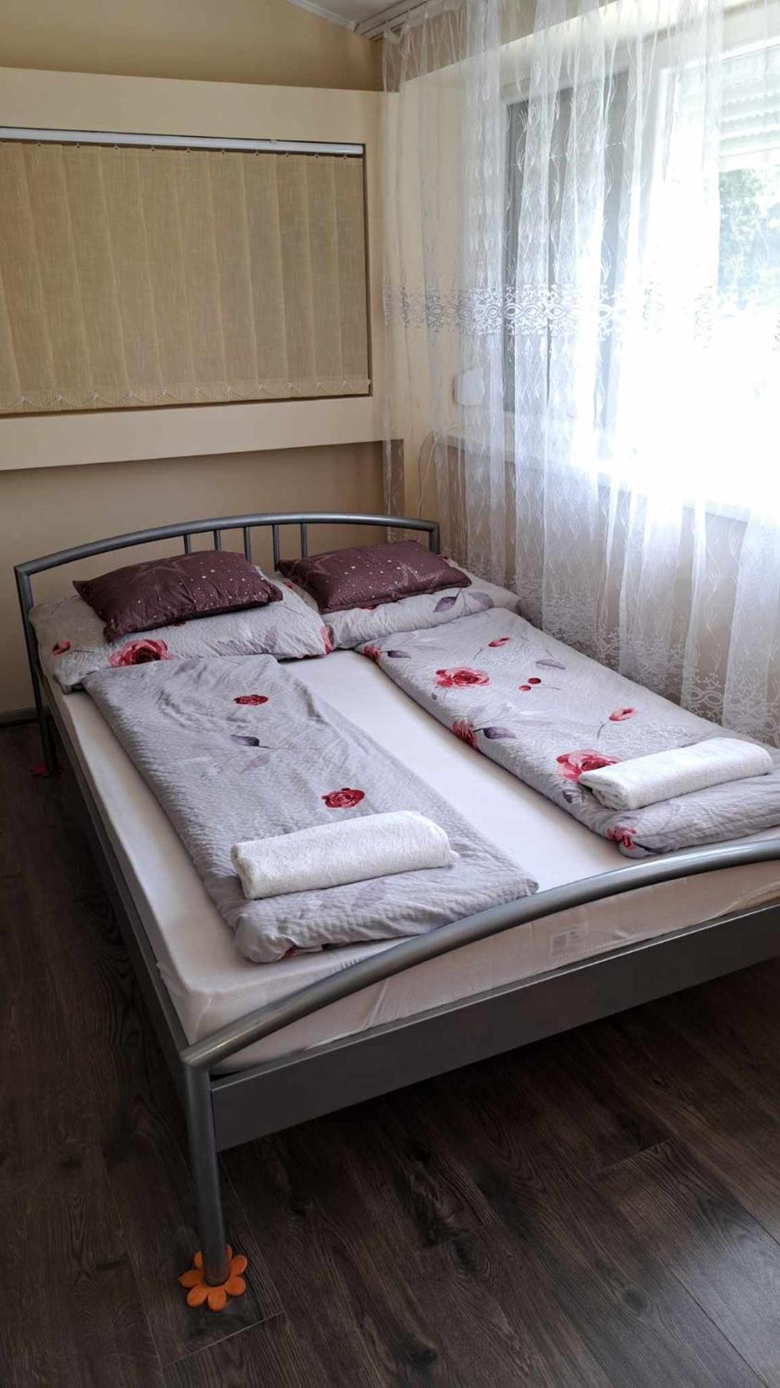 Appartamento Zsory Furdo Lapartman Mezokovesd Szihalom Esterno foto